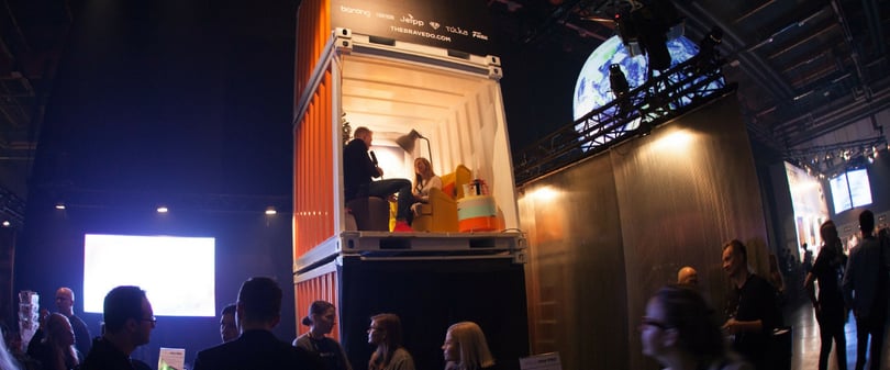 Kasvotusten ja kuunnellen - Baronan podcast.jpg